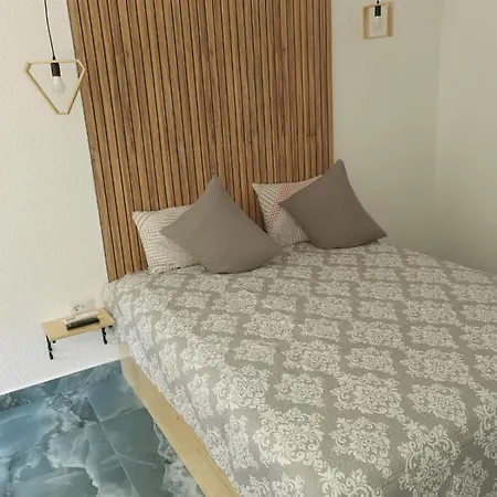 Diamond Rezidente Iii *